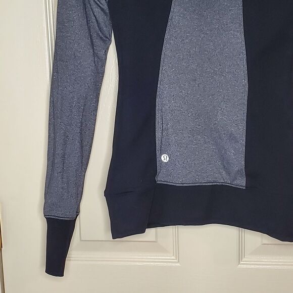 Lululemon Dance Studio Jacket III Size 2 - Picture 13 of 13